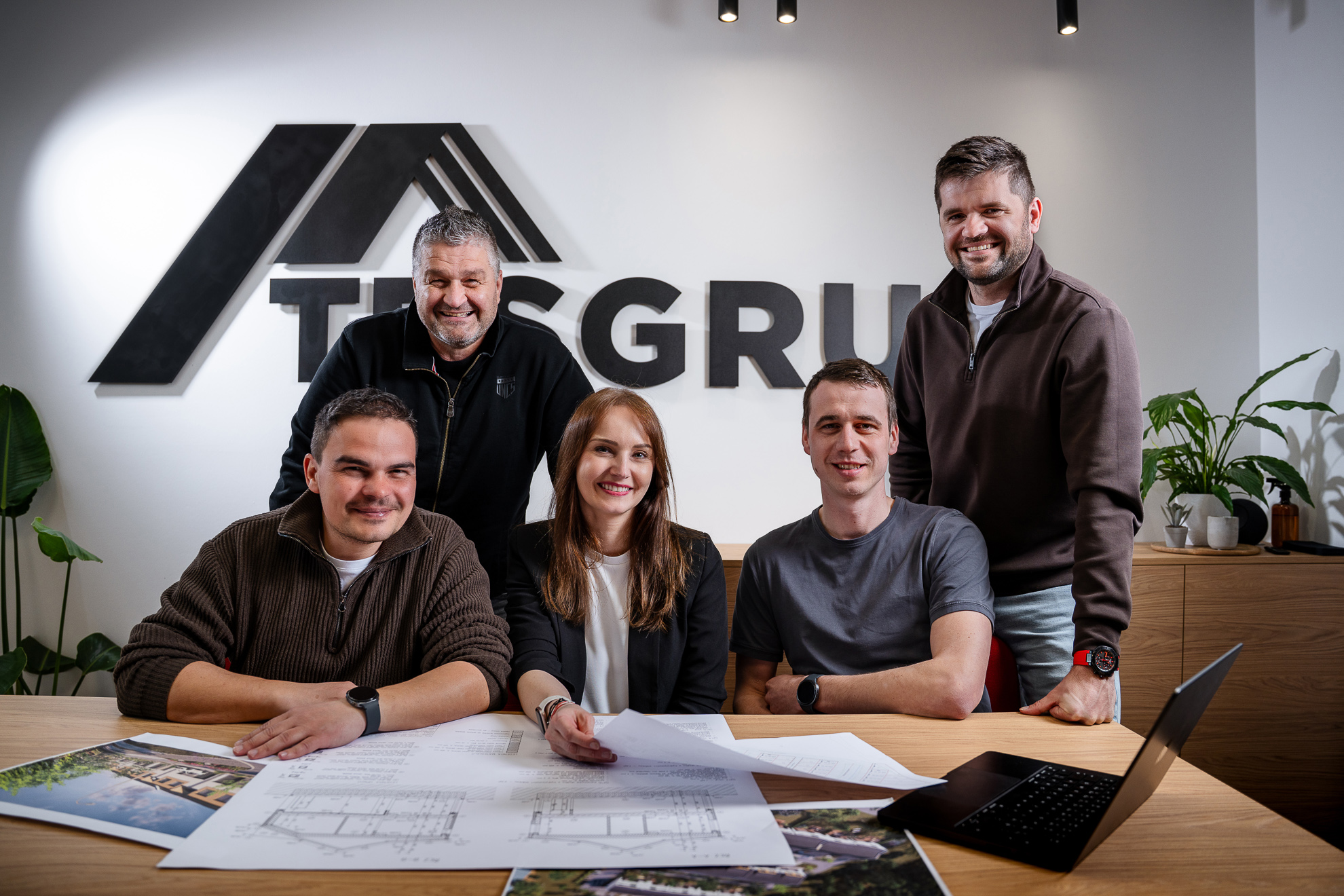 Tým Tesgrup na stavbě – jih Moravy